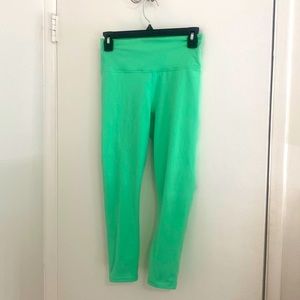 Fabletics powerhold yoga 🧘 pants in size small:)